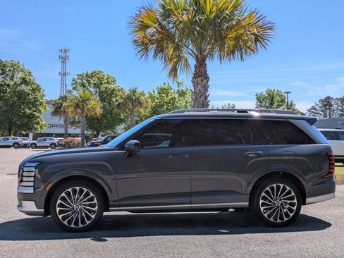 Used 2026 Hyundai Palisade Calligraphy image 9