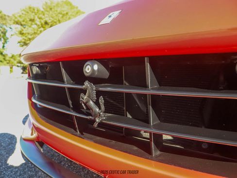 Used 2019 Ferrari Portofino image 48