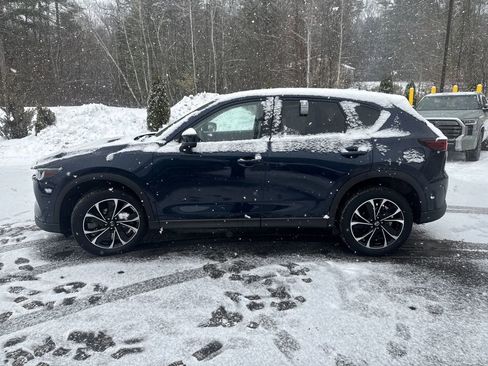Used 2022 MAZDA CX-5 AWD 2.5 S w/ Premium Package image 2