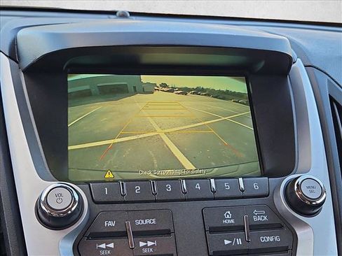 Used 2016 Chevrolet Equinox LT image 14