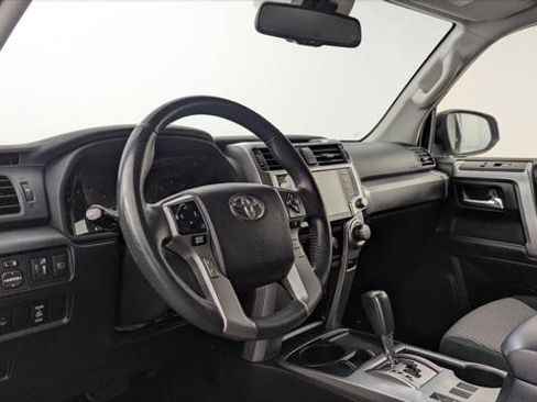 Used 2020 Toyota 4Runner SR5 RWD image 23