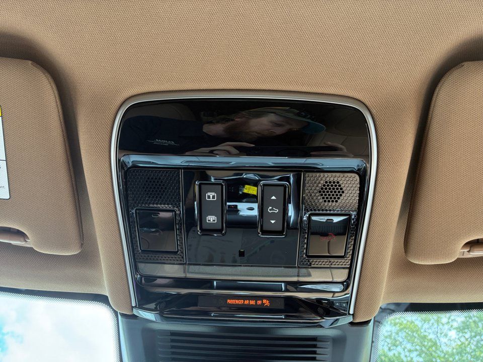 New 2026 Land Rover Range Rover SE AWD/4WD image 21
