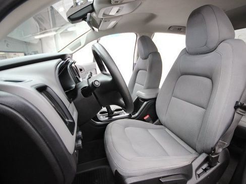 Used 2019 Chevrolet Colorado W/T w/ WT Convenience Package image 13