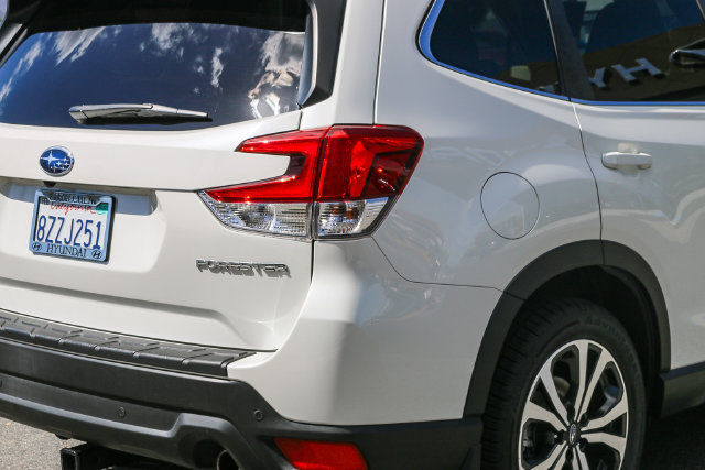 Used 2022 Subaru Forester Limited w/ Popular Package #2 AWD/4WD image 11