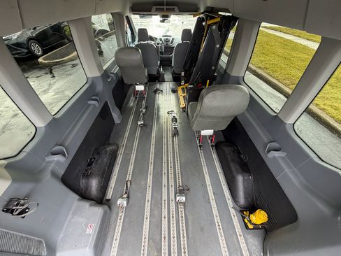 Used 2015 Ford Transit 350 XL image 2