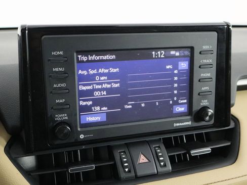 Used 2021 Toyota RAV4 XLE Premium image 36