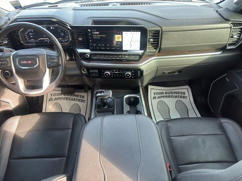 Used 2023 GMC Sierra 1500 SLT w/ SLT Convenience Package image 13