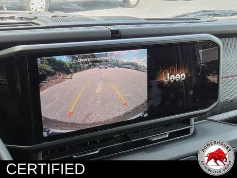Used 2024 Jeep Wrangler Unlimited Rubicon AWD/4WD image 25