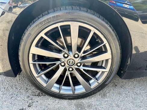 Used 2019 Nissan Maxima Platinum w/ Reserve Package image 10