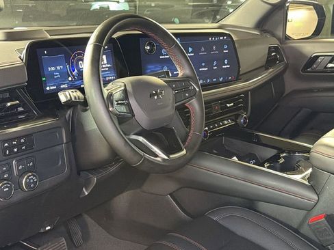 Used 2025 Chevrolet Tahoe RST AWD/4WD image 23