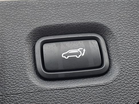 Certified 2023 Hyundai Santa Fe Limited AWD/4WD image 33