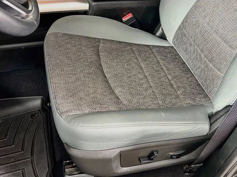Used 2018 RAM 1500 Big Horn AWD/4WD image 19