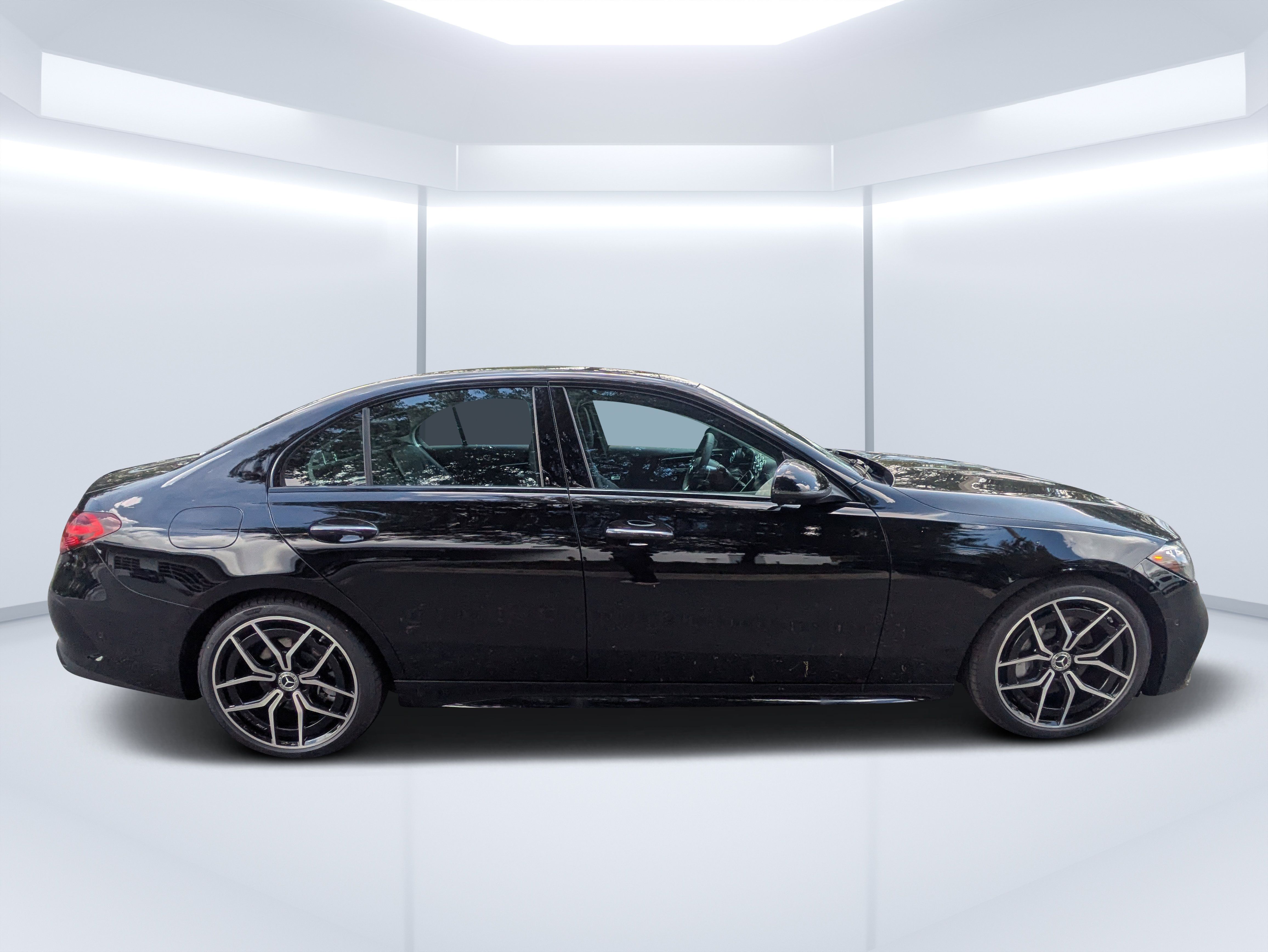 New 2026 Mercedes-Benz C 300 4MATIC Sedan image 2