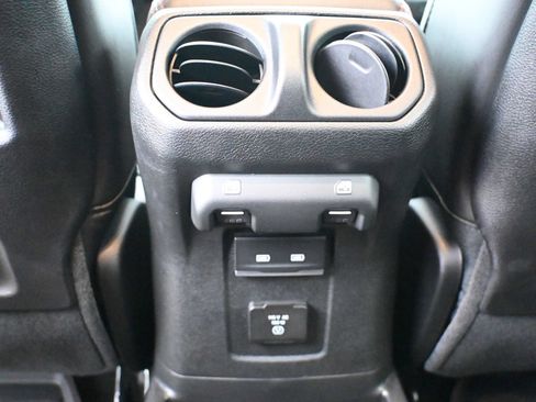 New 2025 Jeep Wrangler Unlimited Rubicon w/ Convenience Group AWD/4WD image 21
