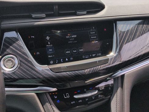 Used 2023 Cadillac XT6 Premium Luxury AWD/4WD image 28