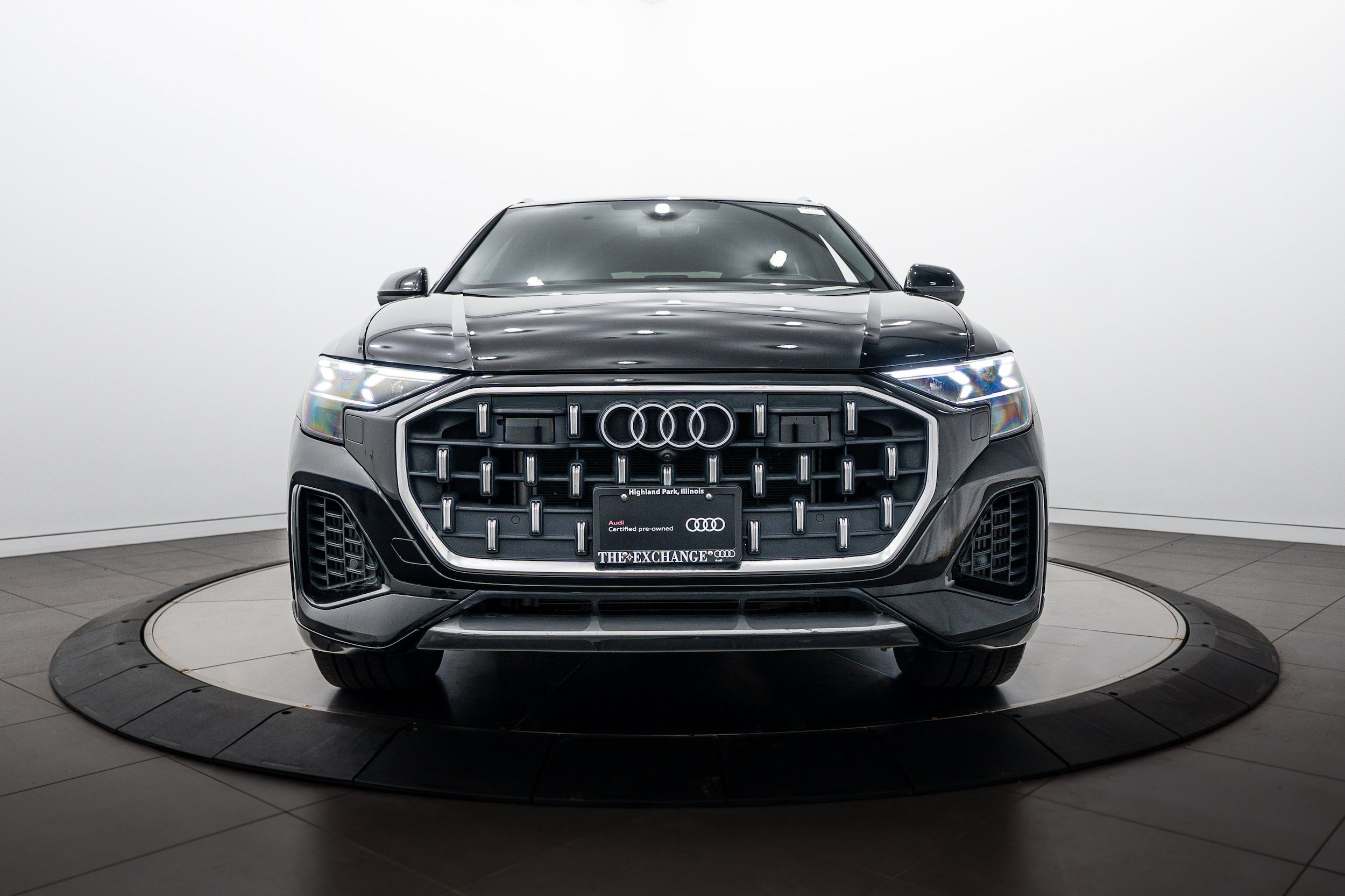 Certified 2024 Audi Q8 Prestige w/ Prestige Package AWD/4WD image 25