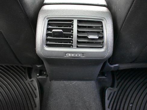 Used 2017 Volkswagen Golf Alltrack SE AWD/4WD image 39
