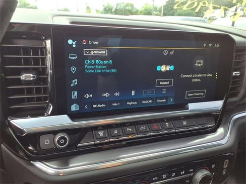 Used 2025 Chevrolet Silverado 3500 High Country w/ High Country Premium Package image 23