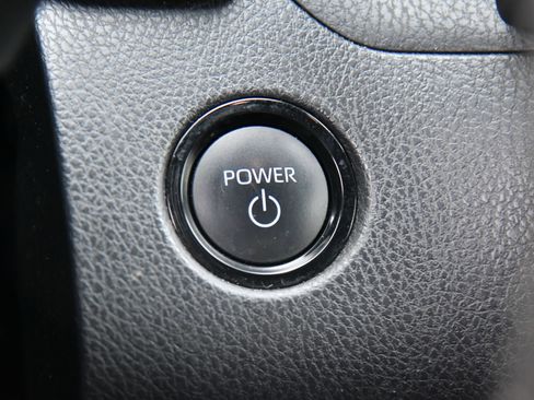 Used 2025 Toyota Camry SE w/ Convenience Package FWD image 31