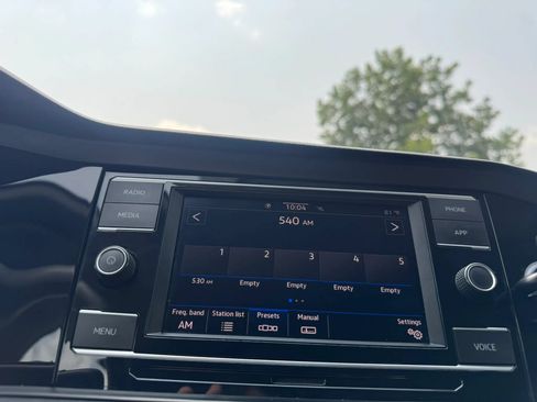 Used 2020 Volkswagen Jetta S FWD image 16