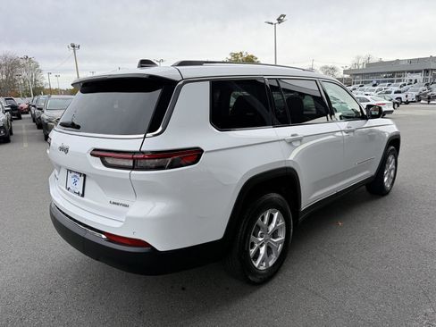 Used 2023 Jeep Grand Cherokee L Limited image 7