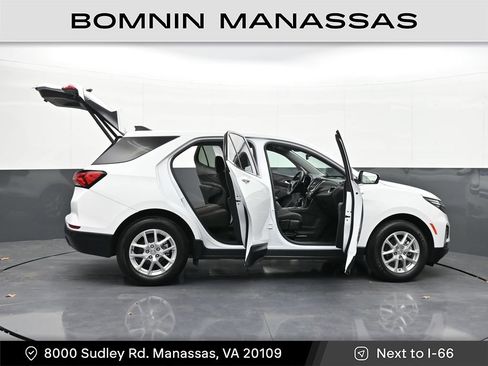 Used 2023 Chevrolet Equinox LT FWD image 35