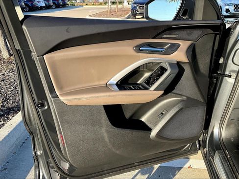 Used 2025 Audi Q5 Premium Plus image 10