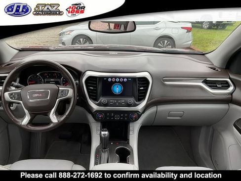 Used 2018 GMC Acadia SLT image 17