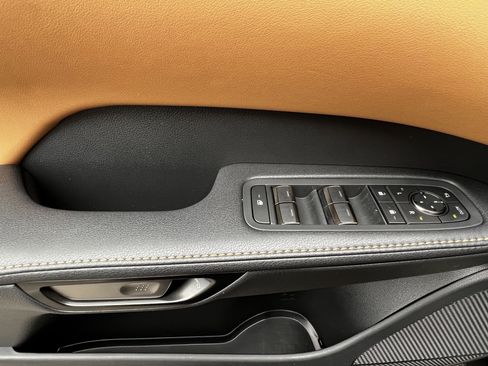 Used 2025 Lexus RX 350 Premium image 14