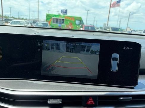 Used 2025 Kia Sorento EX w/ Panoramic Sunroof Package AWD/4WD image 18