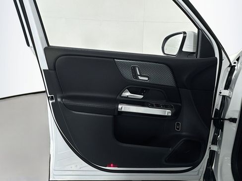New 2026 Mercedes-Benz GLB 250 image 20