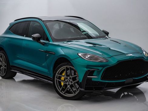 Used 2026 Aston Martin DBX S AWD/4WD image 3