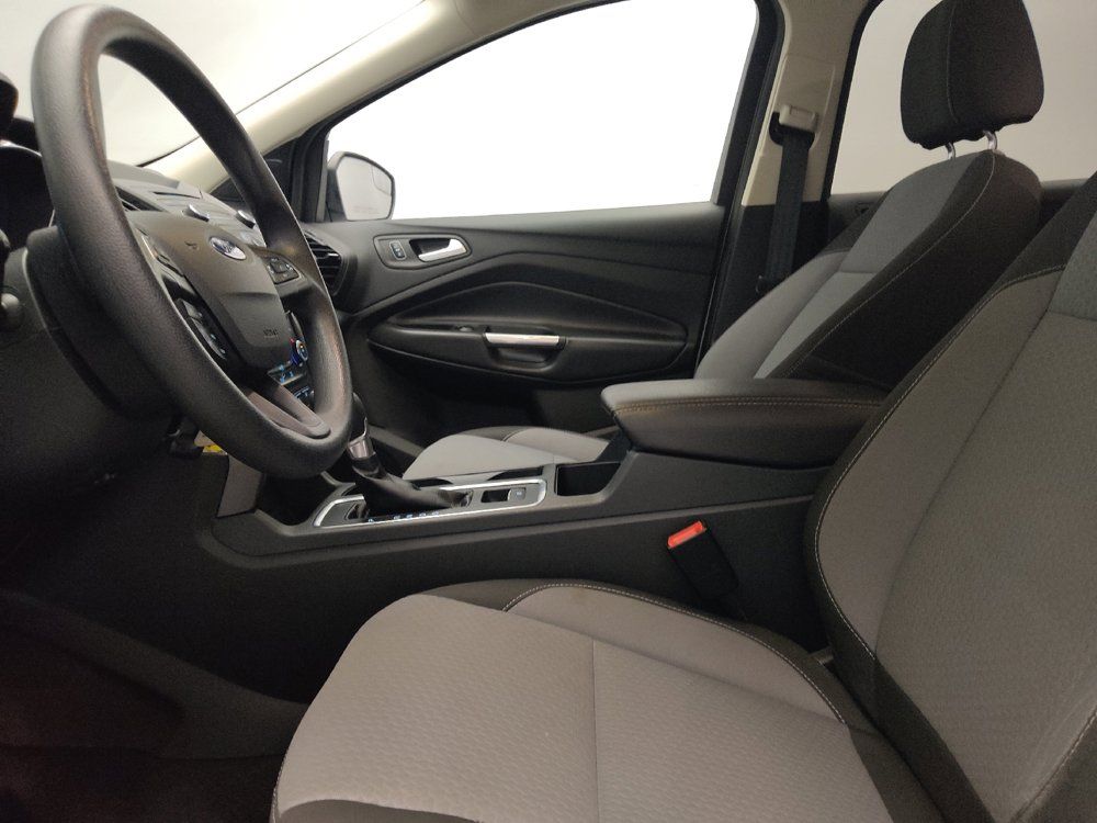 Used 2017 Ford Escape SE AWD/4WD image 17