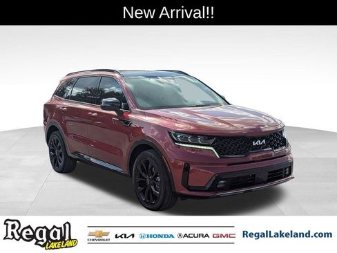 Used 2023 Kia Sorento SX image 1