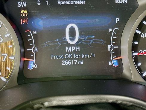 Used 2024 Jeep Compass Limited image 20