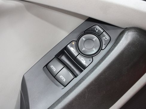 Used 2023 Chevrolet Camaro LT RWD image 7
