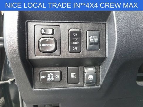 Used 2019 Toyota Tundra SR5 w/ Convenience Package AWD/4WD image 32