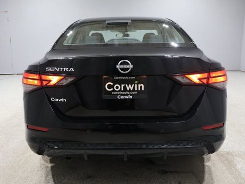 Used 2024 Nissan Sentra S image 3