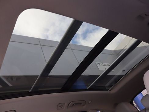 Used 2018 Audi Q5 2.0T Premium Plus w/ Premium Plus Package image 26