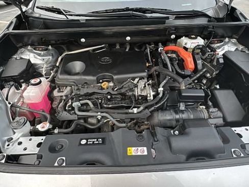 Used 2021 Toyota RAV4 XSE image 41