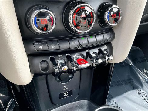 Used 2022 MINI Cooper S FWD image 35