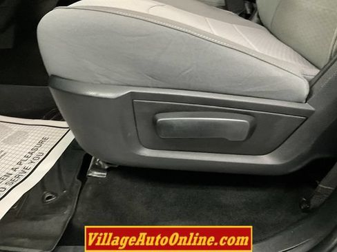 Used 2015 RAM 2500 SLT AWD/4WD image 14