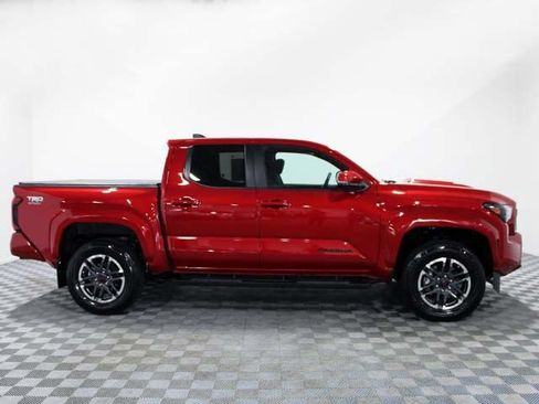 Certified 2024 Toyota Tacoma TRD Sport w/ TRD Sport Upgrade Package AWD/4WD image 7