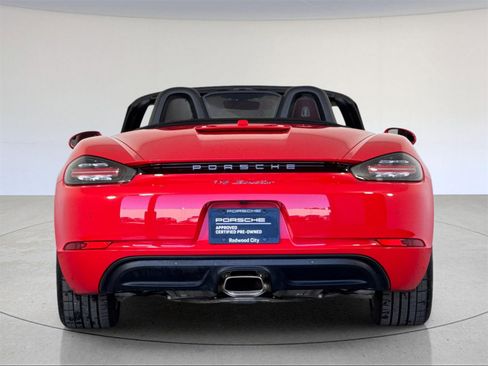 Used 2025 Porsche 718 Boxster image 7
