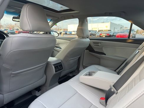 Certified 2017 Toyota Camry XLE image 28