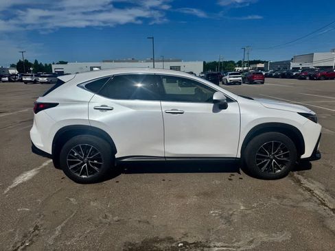 Used 2024 Lexus NX 350 AWD image 4