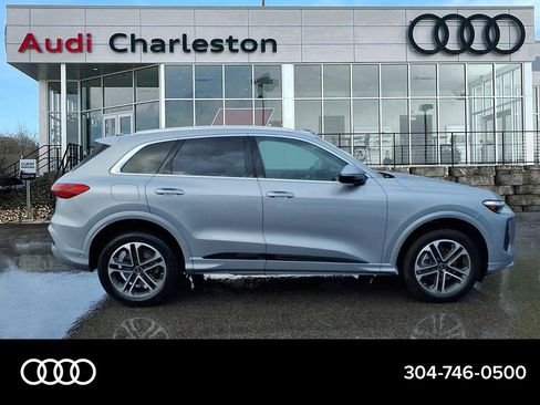 Certified 2025 Audi Q5 Premium w/ Premium Plus AWD/4WD image 2