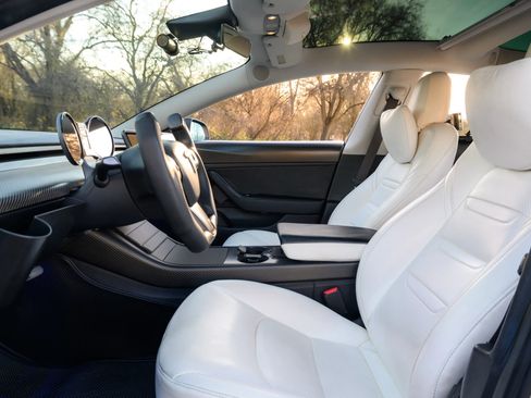 Used 2018 Tesla Model 3 Long Range AWD/4WD image 77