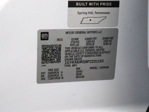 Used 2023 Cadillac XT5 Premium Luxury w/ LPO, Floor Liner Package AWD/4WD image 25