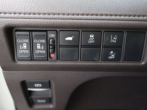 Used 2020 Honda Odyssey EX-L image 24